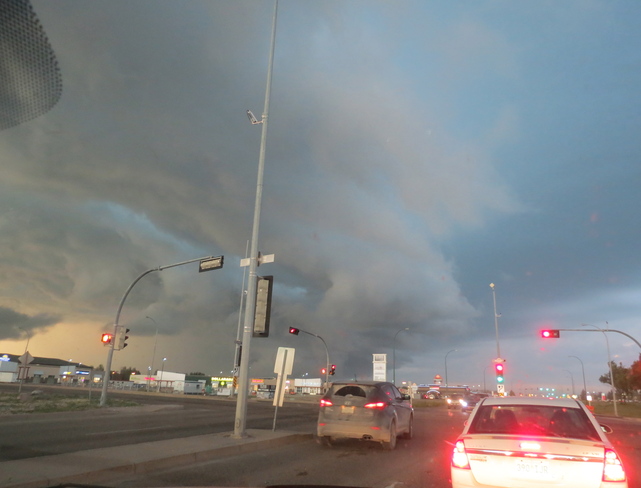 Scary Clouds Yorkton, Saskatchewan Canada