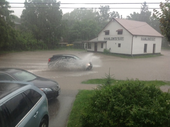 fast rain Guelph, Ontario Canada