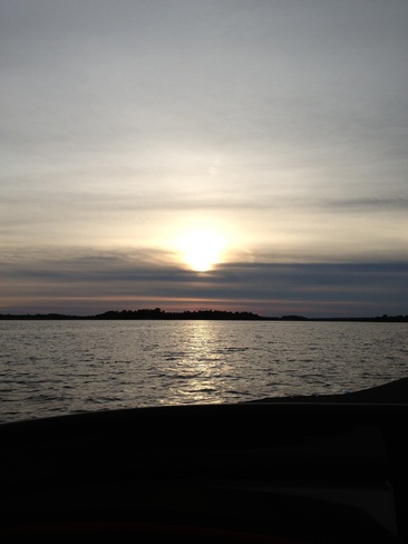 sunset Lavigne, Ontario Canada