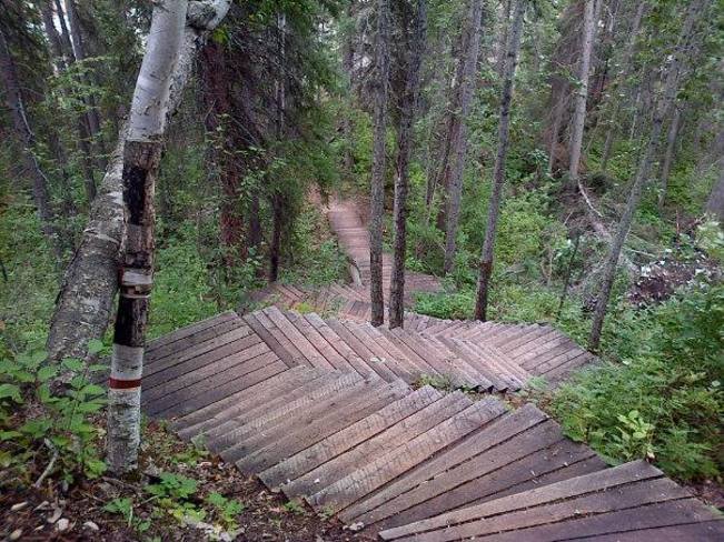 Walking Path, Twin Falls NWT Enterprise, Northwest Territories Canada