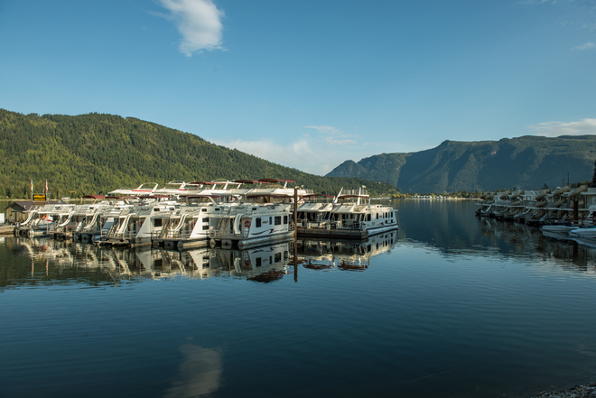 Gorgeous morning Waterway Houseboats Sicamous, British Columbia Canada