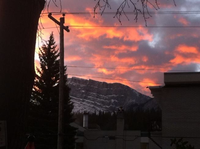 Morning View Banff, AB