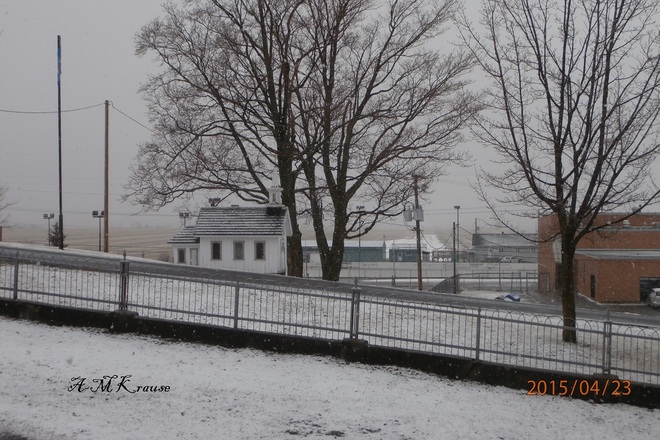 Il neige vers la fin de Avril Saint-Pierre-de-la-Rivière-du-Sud, QC
