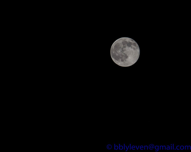 Moon June 2 2015 - Kitchener Ontario Kitchener, Ontario