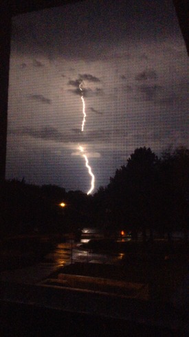 Lightning on the Lakeshore Mississauga, ON