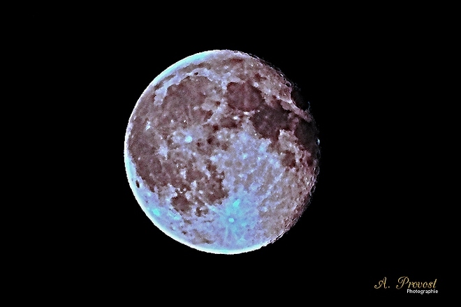 Oh ! Une Lune bleu... Boucherville, QC