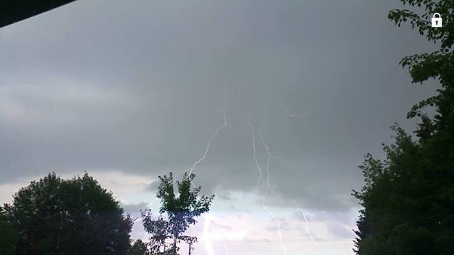 Lightning caught at 1/8th speed in Moncton, NB Shediac Rd, Moncton, NB