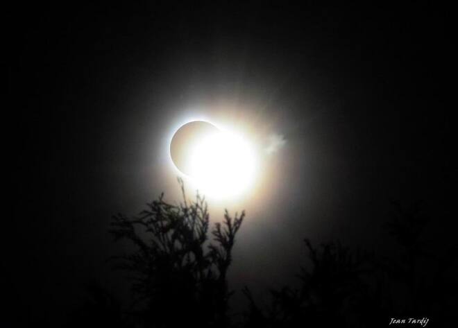 L'éclipse ...2024 Saint-Jean-sur-Richelieu, QC