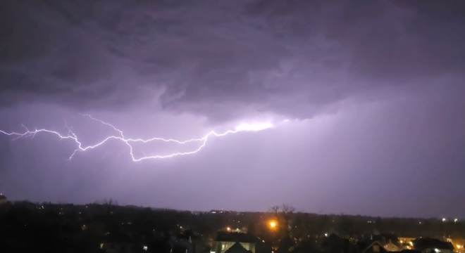 Lightning Peterborough, ON