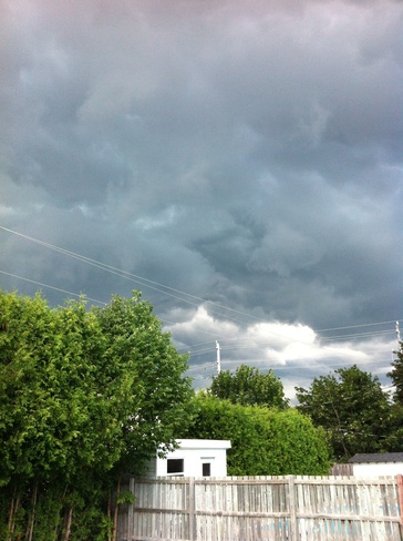 storm rollimg in Kingston, Ontario Canada