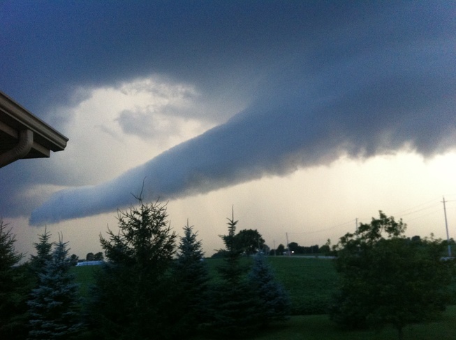 crazy cloud Wallaceburg, Ontario Canada