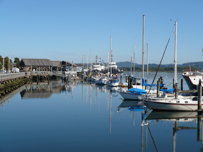 COOS BAY HARBOR Coos Bay, Oregon United States