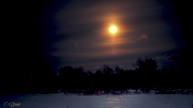 Full Wolf Moon Smiths Falls, Ontario Canada