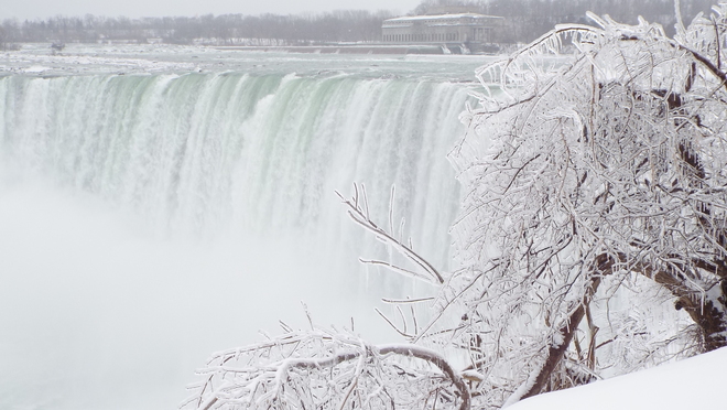Natural Icing Niagara Falls, Ontario Canada
