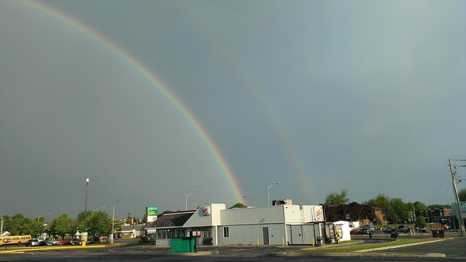 Full Double rainbow Glengarry Boulevard, Cornwall, ON K6H, Canada
