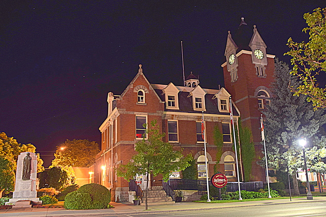 Town Hall Aylmer, ON