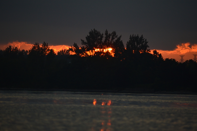 Sunset over Lake Ontario at Ajax Waterfront Park 43°48'55.35"N, 79° 1'5.68"W