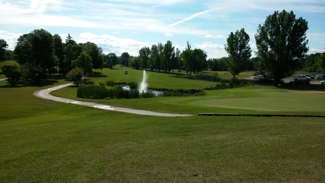 Beautiful day to play a round of golf Winnipeg, MB