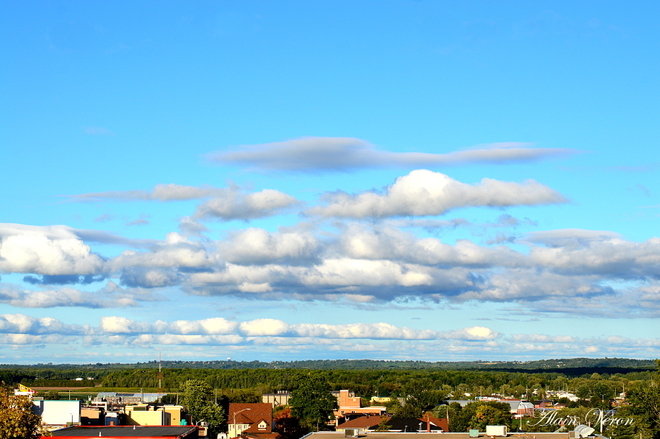 Sky Clouds 08-27-19502 Bradford West Gwillimbury, ON