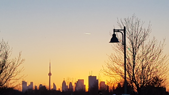 Toronto sunset 3 Fenwood Heights, Scarborough, ON M1M 2V6, Canada
