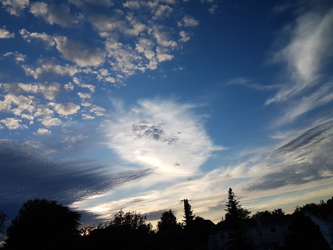 Fresque nuageuse Laval, QC