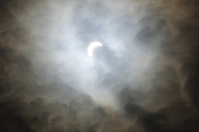 Solar Eclipse Caroline, AB