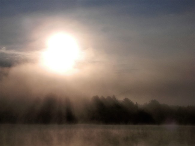 12 septembre avec son soleil et son brouillard Montpellier, QC