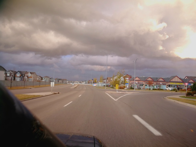 calgary alberta right now. freaky clouds! Calgary, AB