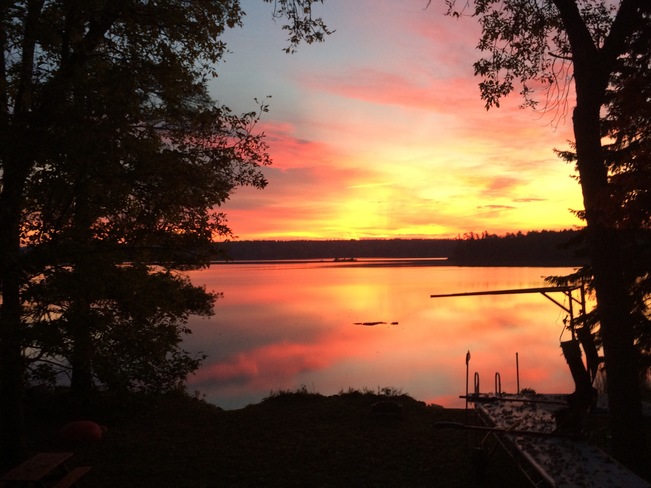 Sunrise on Belmont Lake Havelock-Belmont-Methuen, ON