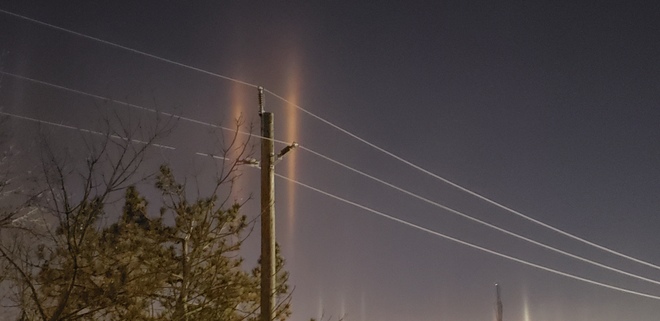Strange light beams in the night sky Brantford, ON