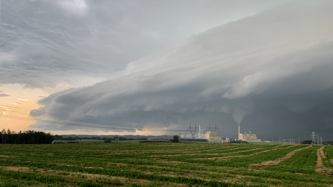 Supercell Thunderstorm Keephills, Alberta, CA