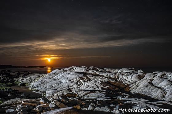 Moon rise at Peggy's Cove