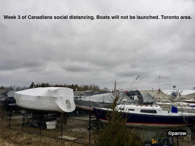 Rainy and silence in the boat marinas on week 3 of Covid-19 Toronto, ON