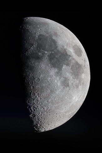 A Muskoka moon Huntsville, Ontario, CA