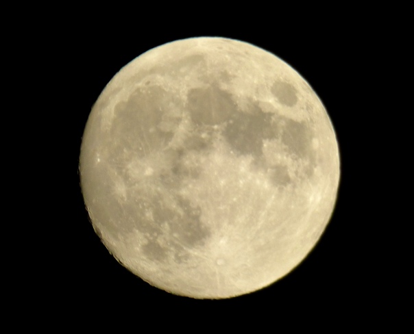 Belle lune Val-David, QC