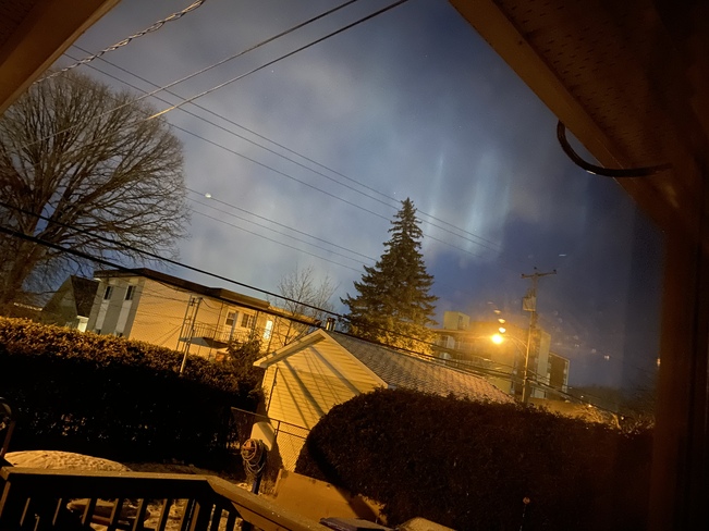 Des lumières dans le ciel 26 Rue Isabelle, Gatineau, QC J8Y 5G5, Canada