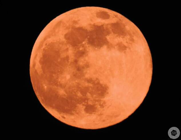super lune rose Marieville, QC