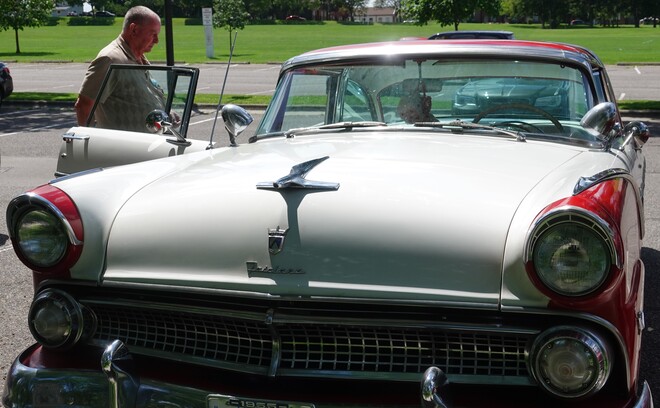 Mint antique sports cars are rare especial if not reconditioned! South Oshawa, Ont.