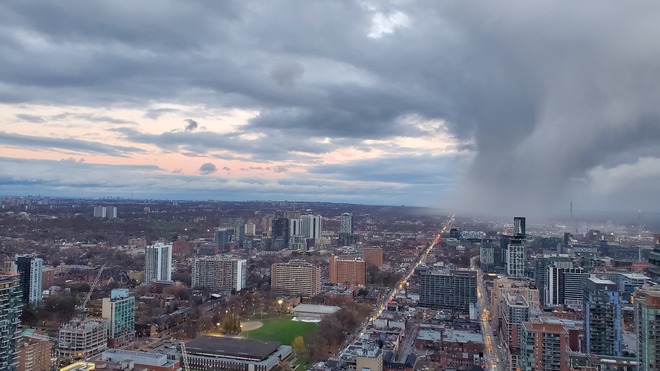 Amazing Cloud Formation Toronto, ON
