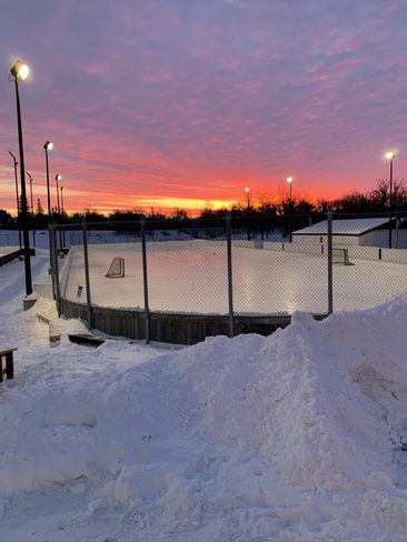 Outdoor rink Winnipeg, Manitoba, CA
