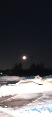 La lune dans sa froideur Aylmer, QC