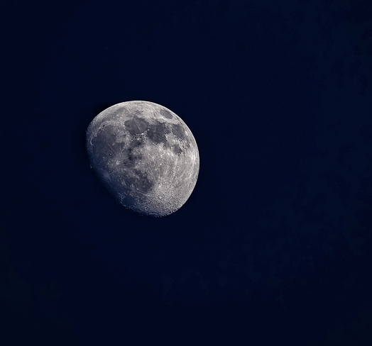 Moon over Ottawa Orléans, ON K1C 6V9
