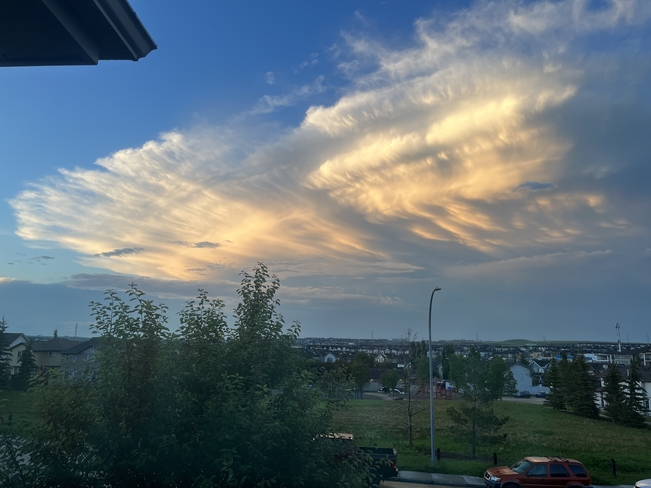 Beautiful sunset cloud in Calgary Calgary, Alberta, CA