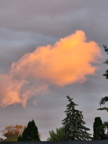 Evening Cloud Orillia, ON