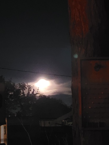 full moon Parkhill, ON