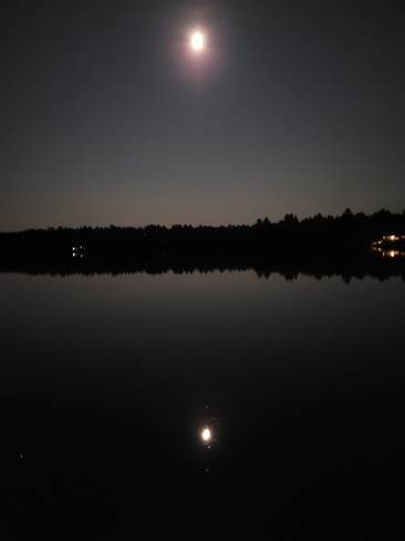 Harvest Moon Kasshabog Lake, ON