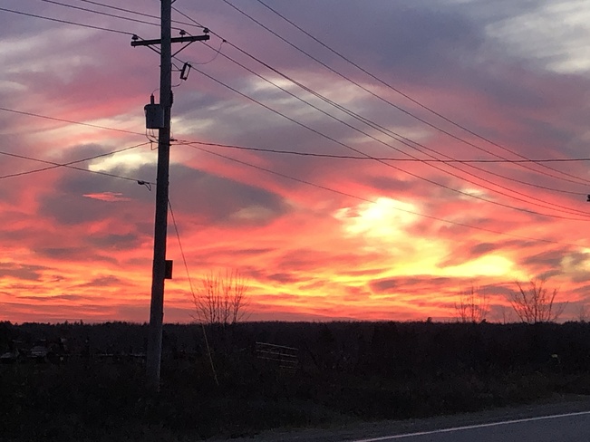 Fiery sky in the Pontiac L'Isle-aux-Allumettes, Pontiac Regional County Municipality, QC