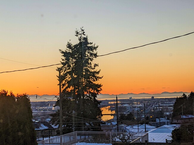 Beautiful Island sunset Vancouver, BC