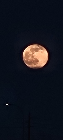 captured this full moon after the sub went down Medicine Hat, AB