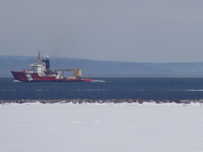 ICEBREAKER S.RISLEY in the BAY Thunder Bay, ON